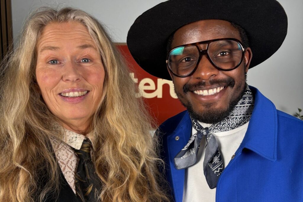 Tone Granaas og Alexander Skadberg i Stendis studio.